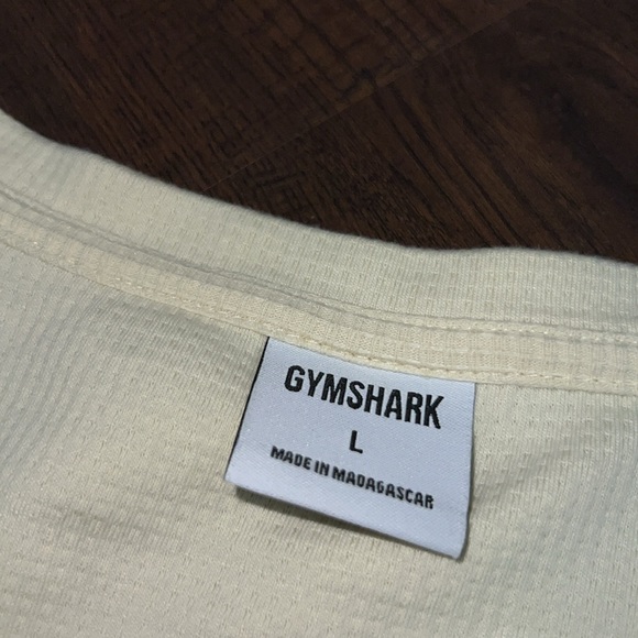 Gymshark Pause Crop Top - Picture 3 of 9